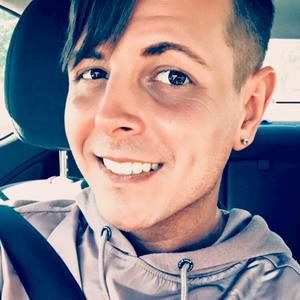 Meet your Posher, Christian